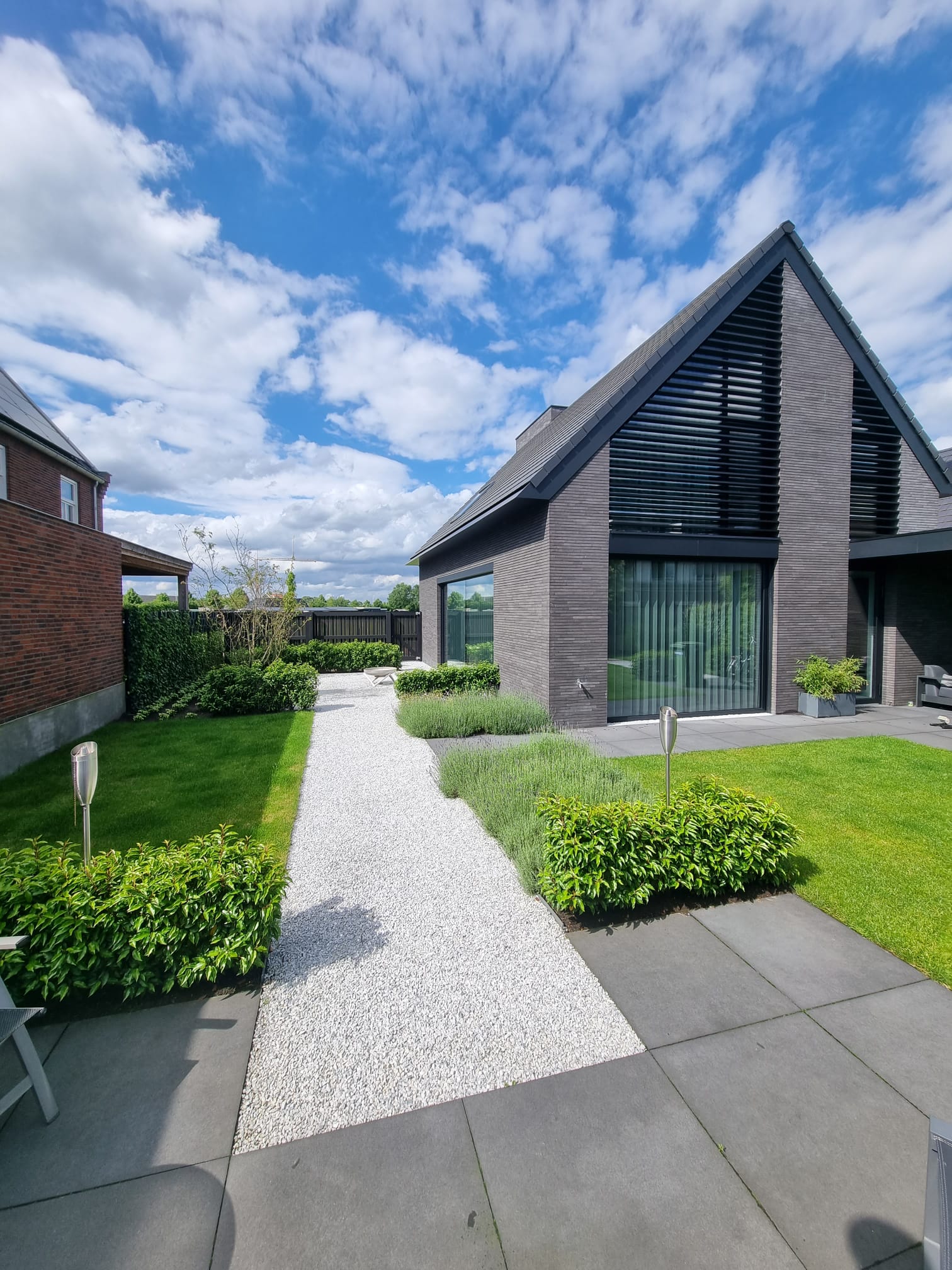 Minimalistische tuin Middelbeers 03